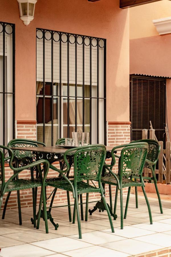 Villa Estilo Mediterranea Con Piscina, Jardin, Bbq Y Jacuzzi - Villa Bel Air Real เอสเตโปนา ภายนอก รูปภาพ