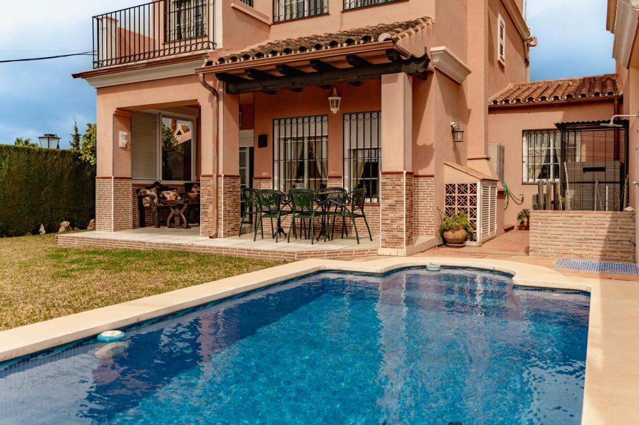 Villa Estilo Mediterranea Con Piscina, Jardin, Bbq Y Jacuzzi - Villa Bel Air Real เอสเตโปนา ภายนอก รูปภาพ
